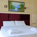 Oda ve Kahvaltı Lapida Garden 3*
