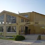Lapida Garden Oda ve Kahvaltı Lapta