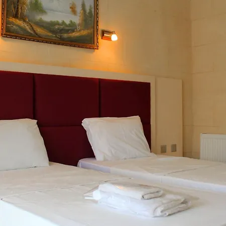 Oda ve Kahvaltı Lapida Garden 3*