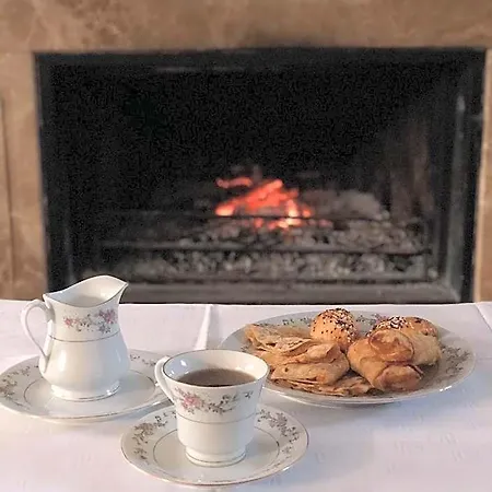Lapida Garden Bed & Breakfast