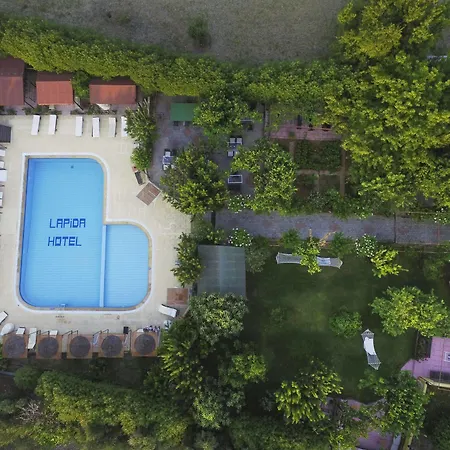 Lapida Garden Bed & Breakfast