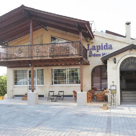 Lapida Garden