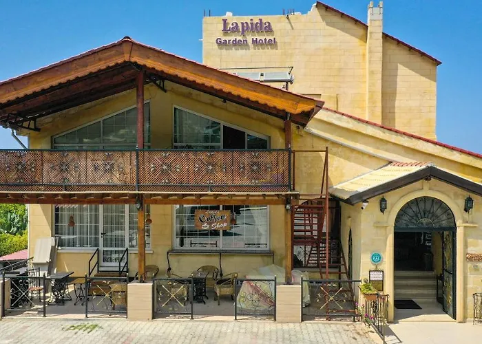 Lapida Garden 3* Lápithosz
