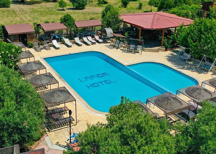 Bed and breakfast Lapida Garden 3*