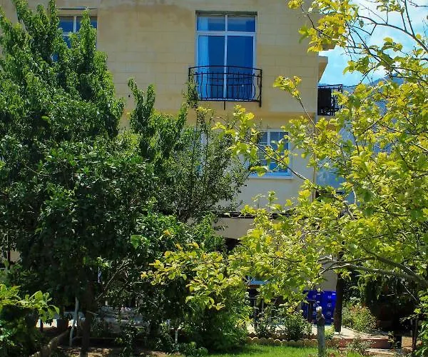 Bed and breakfast Lapida Garden Lapithos (Northern Cyprus)