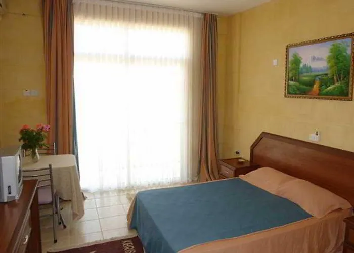 Lapida Garden 3* Lápithosz