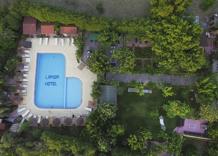 Lapida Garden Bed and breakfast